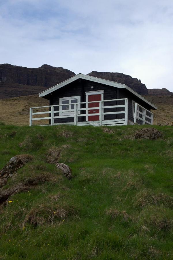 Hraunsnef Country 3*
